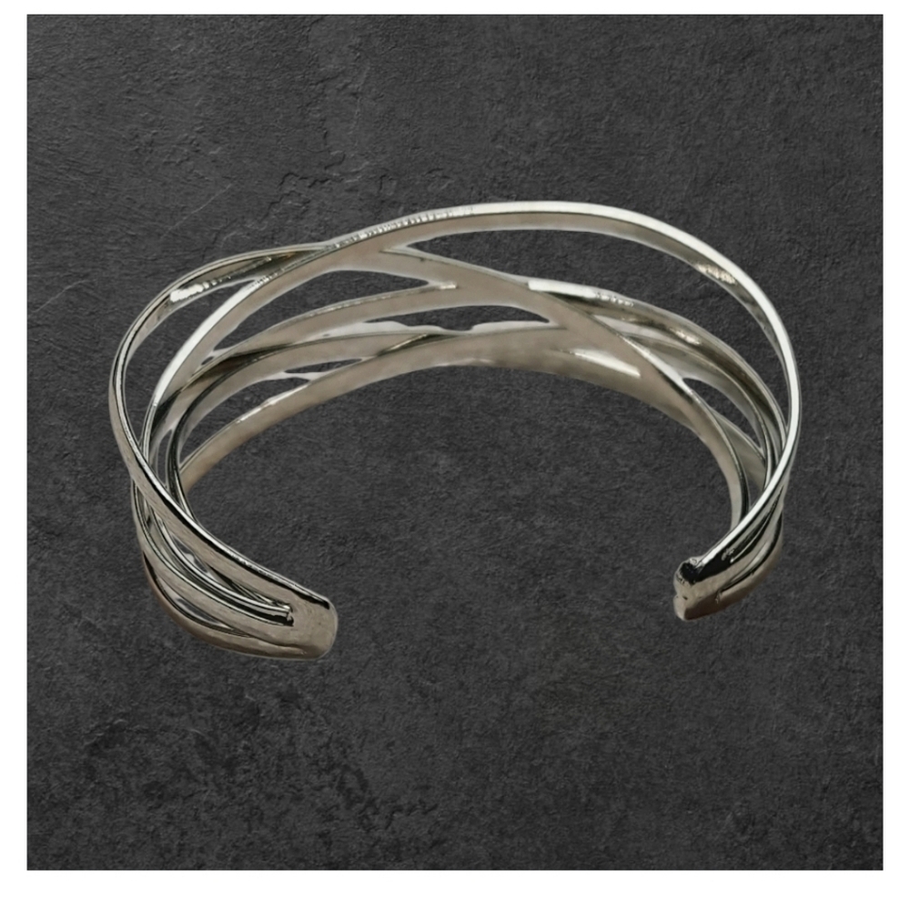 NWT NADINE WEST Twisted Silver Modern Cuff Bracelet - Picture 2 of 4